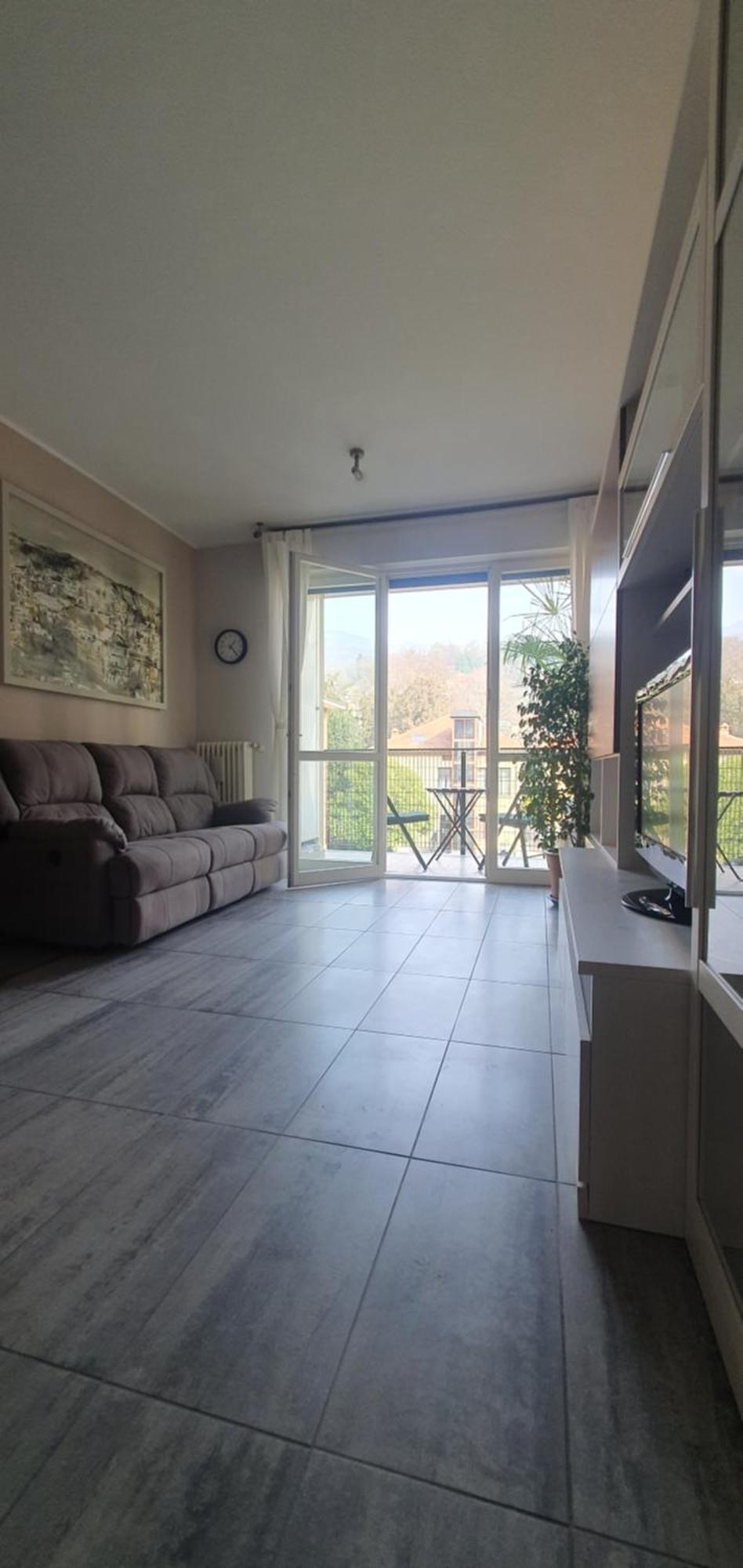 Casa Vacanze Matilde Gavirate Εξωτερικό φωτογραφία