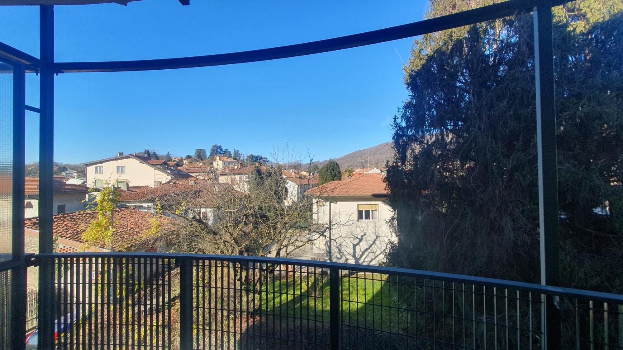 Casa Vacanze Matilde Gavirate Εξωτερικό φωτογραφία